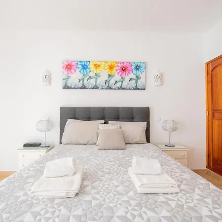 Сasa de vacaciones 99 Adm Casa Mendes - Fabulous Townhouse
