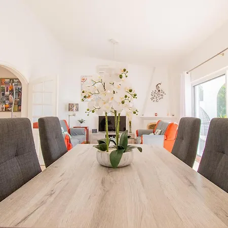 99 Adm Casa Mendes - Fabulous Townhouse קארבואירו