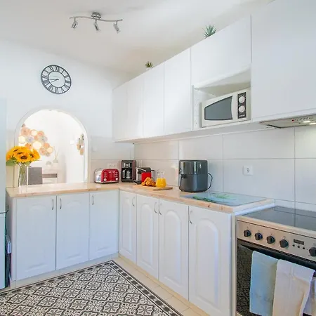 99 Adm Casa Mendes - Fabulous Townhouse