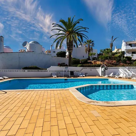 99 Adm Casa Mendes - Fabulous Townhouse Tatil Evi *