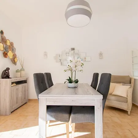 Tatil Evi 99 Adm Casa Mendes - Fabulous Townhouse